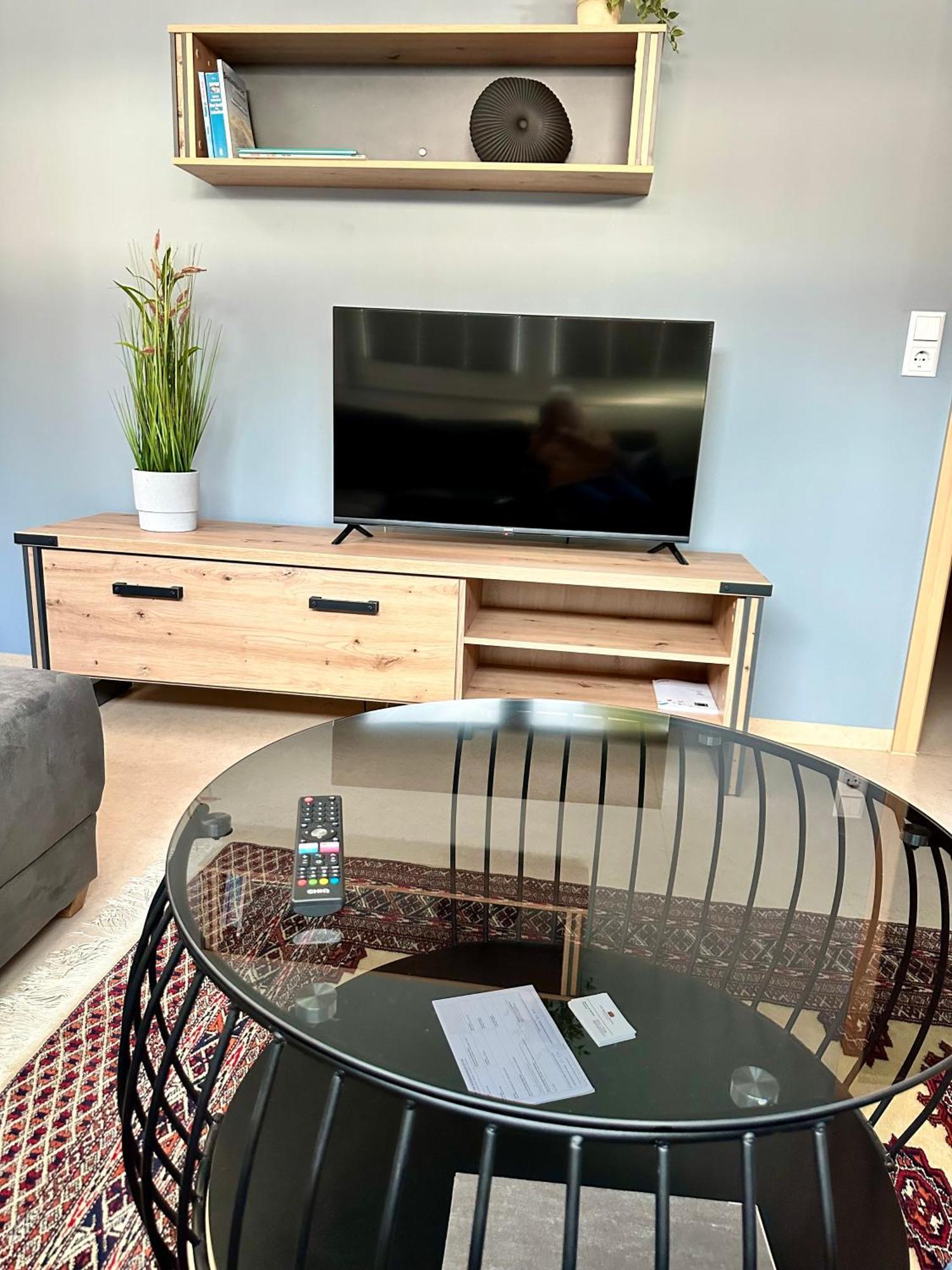 Gaeste-Appartement-Kirsammer Eningen unter Achalm Luaran gambar