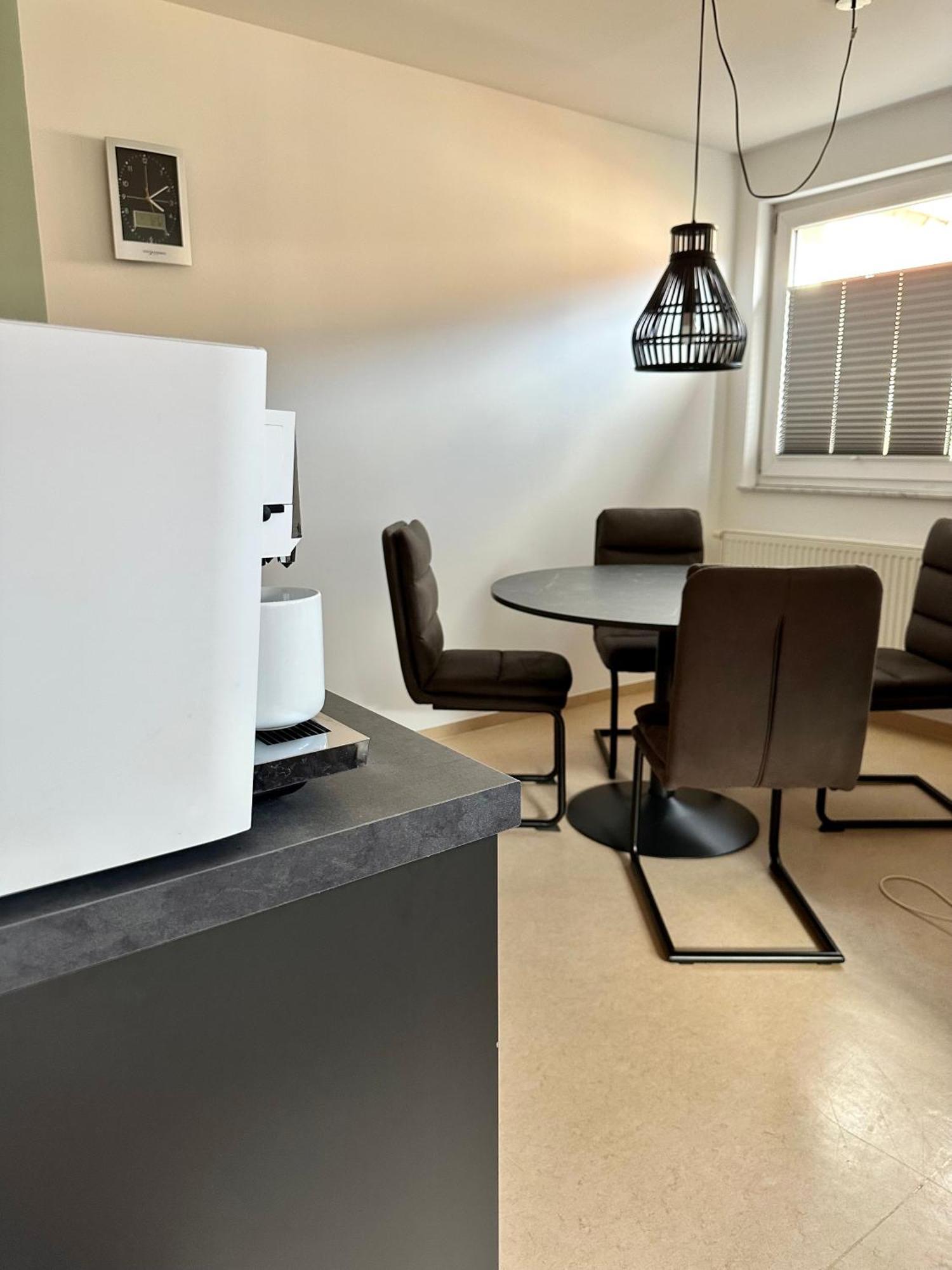 Gaeste-Appartement-Kirsammer Eningen unter Achalm Luaran gambar